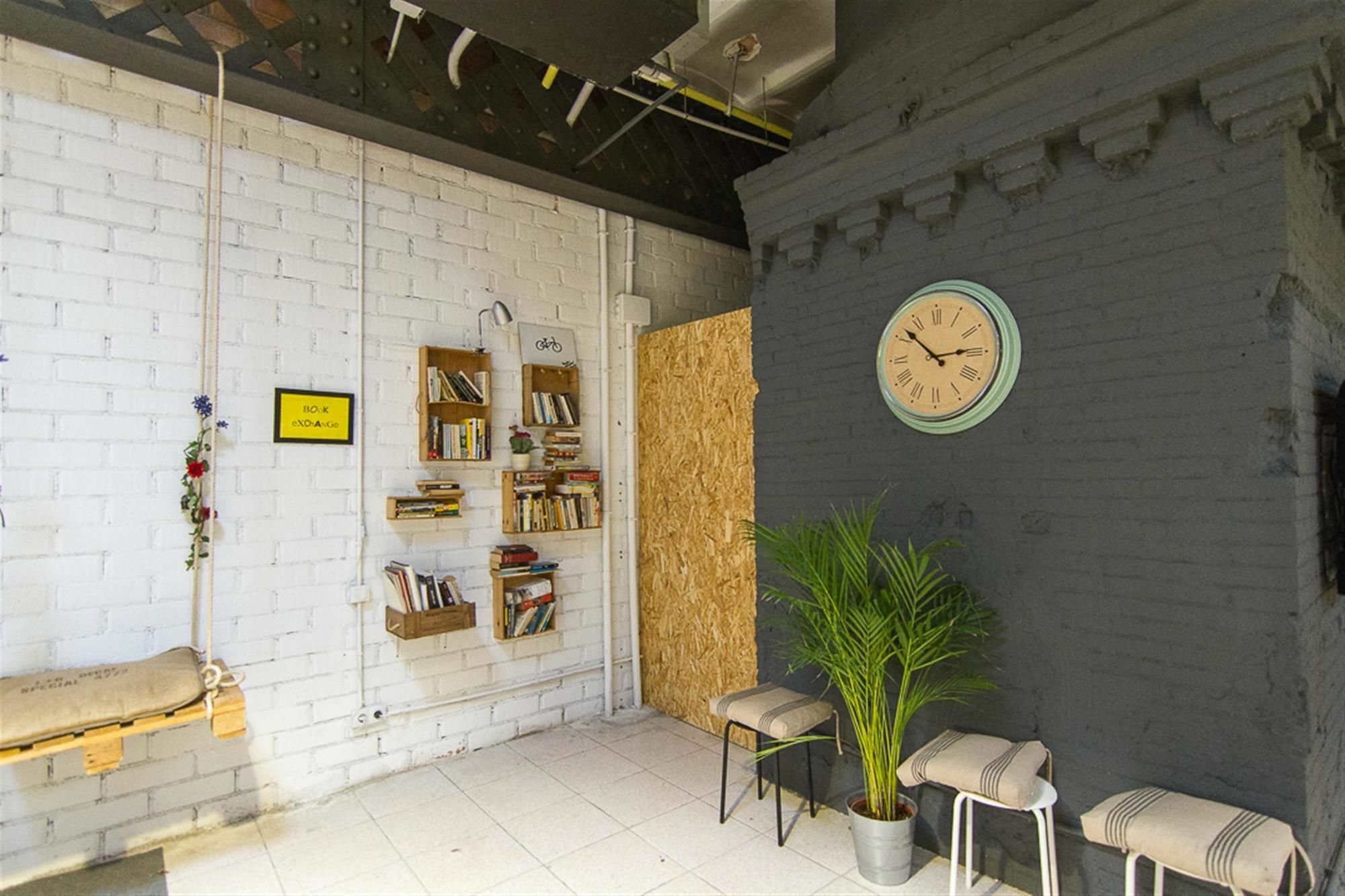 Bed & Bike Barcelona Hostel Bagian luar foto